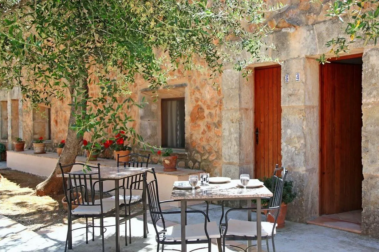 Finca Son Guardiola Llucmajor  Hotell